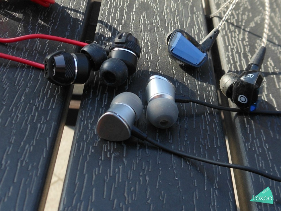 颜值出纵、音质并重-----阿思翠GX40