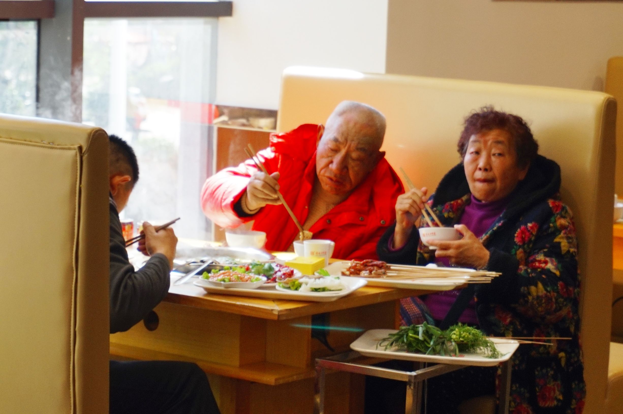 袁记串串香投入70万多久回本,成华区袁记串串香