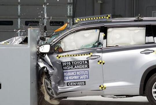 中款丰田汉兰达,美版汉兰达2.4t和国内2.0