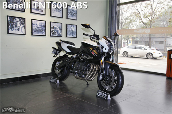 黄龙600和正常四缸,黄龙600新款对比老款