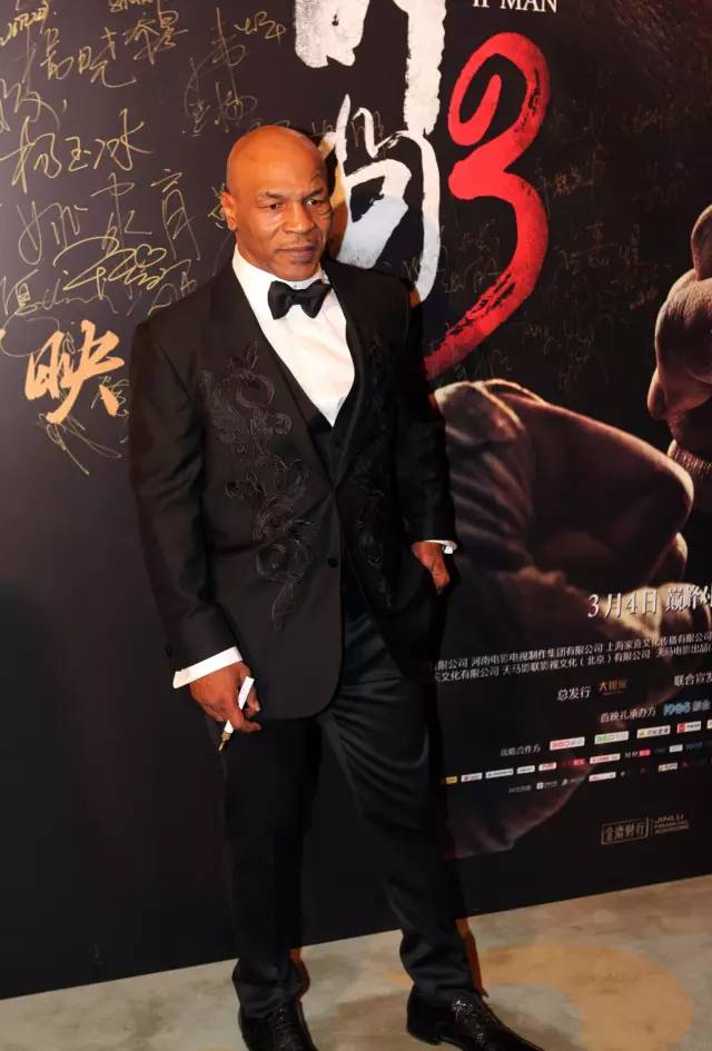 《美人鱼》后终于有片看了,甄子丹张晋“叶问3”王者归来