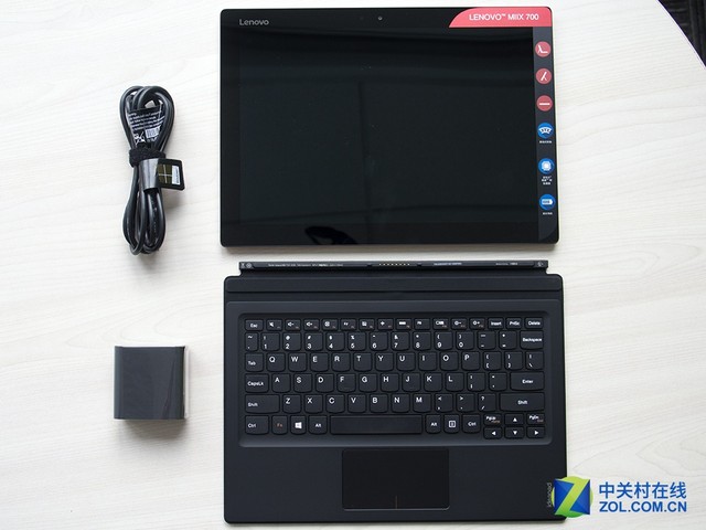 联想miix700和surfacepro4哪个好,联想miix4值得入手吗