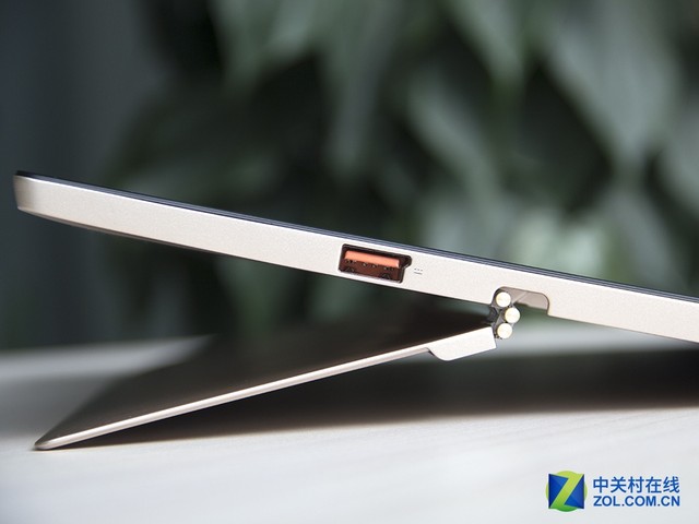 联想miix700和surfacepro4哪个好,联想miix4值得入手吗