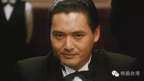 不赞也不弹《澳门风云3》，就聊聊香港赌片的漫威宇宙可好？