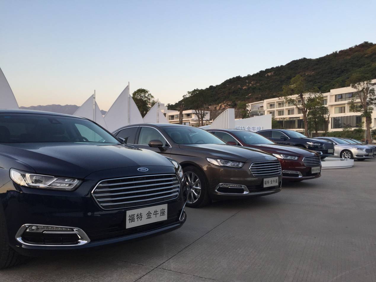试驾最新款福特金牛座,试驾福特金牛座最新款