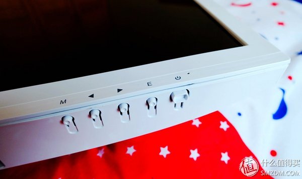 【良心定价的网吧利器，槽点需改进】惠科HKCX320曲面一体机拆机、升级配件及评测