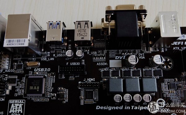 【良心定价的网吧利器，槽点需改进】惠科HKCX320曲面一体机拆机、升级配件及评测