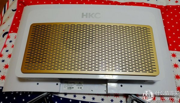 【良心定价的网吧利器，槽点需改进】惠科HKCX320曲面一体机拆机、升级配件及评测