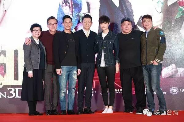 不赞也不弹《澳门风云3》，就聊聊香港赌片的漫威宇宙可好？