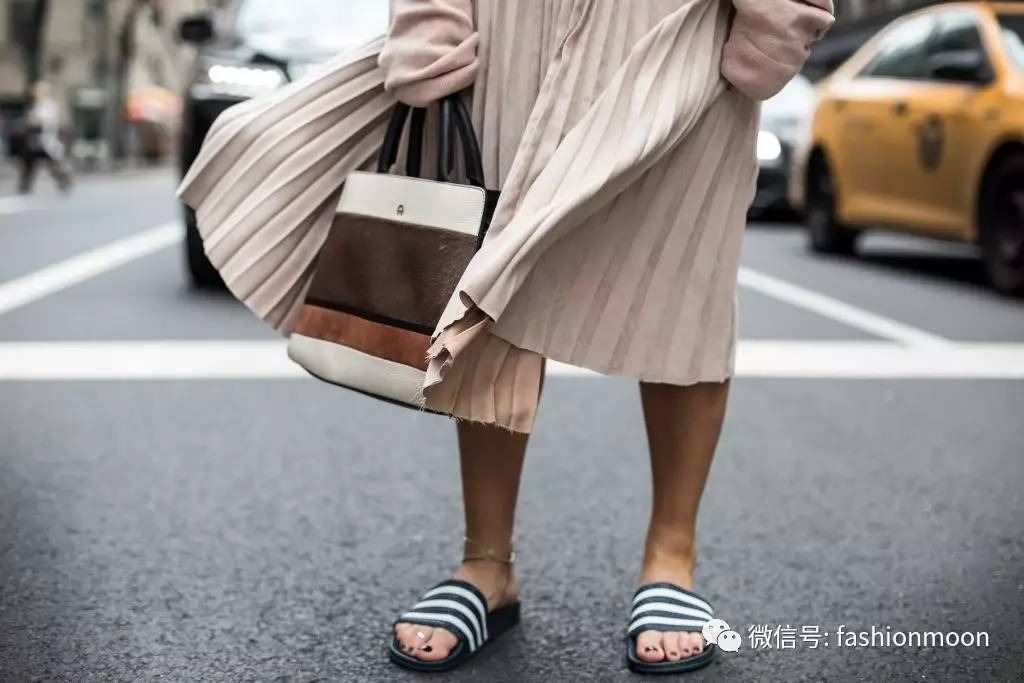 儿童夏天拖鞋推荐女6-12岁,夏天快到了你们的拖鞋准备好了吗