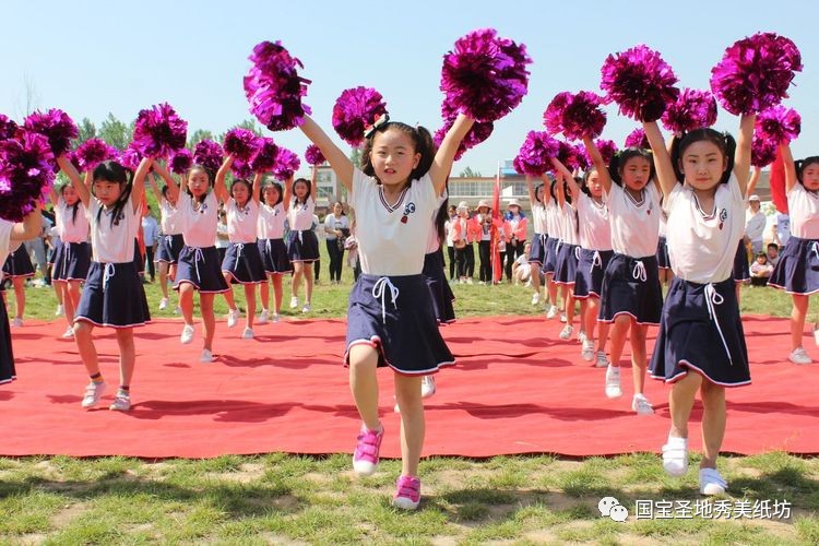 运动风青春活力四射,青春活力满满的运动气息扑面而来