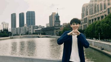 「喜欢你」用一句歌词,你会用哪一句?