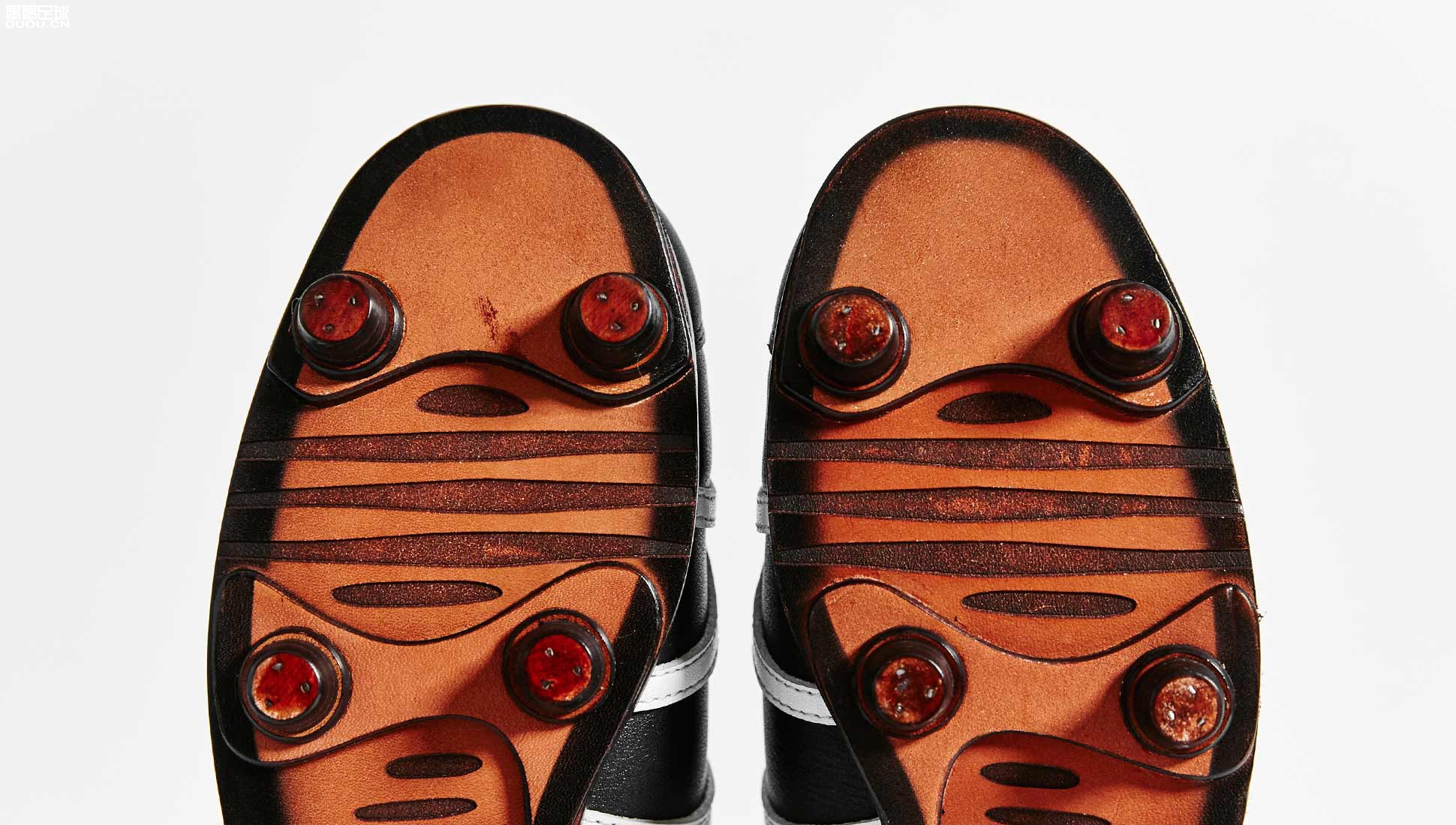 puma发布全新ultra13足球鞋,puma足球鞋future顶级和次顶