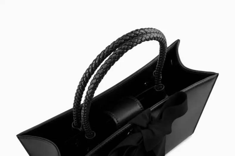 适合入手的入门级奢侈手袋,去繁从简的极简魅力