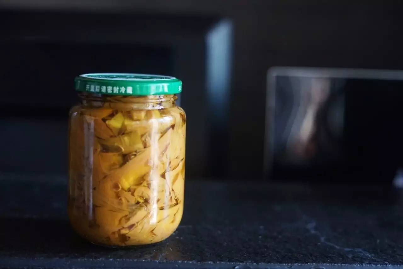 6张桌子，2个包厢，城南这家连导航都搜不到的私房小馆子，却藏着《食神》级别的蛋炒饭……