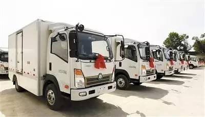 雅骏有点牛！一次交付了1000辆纯电动物流车