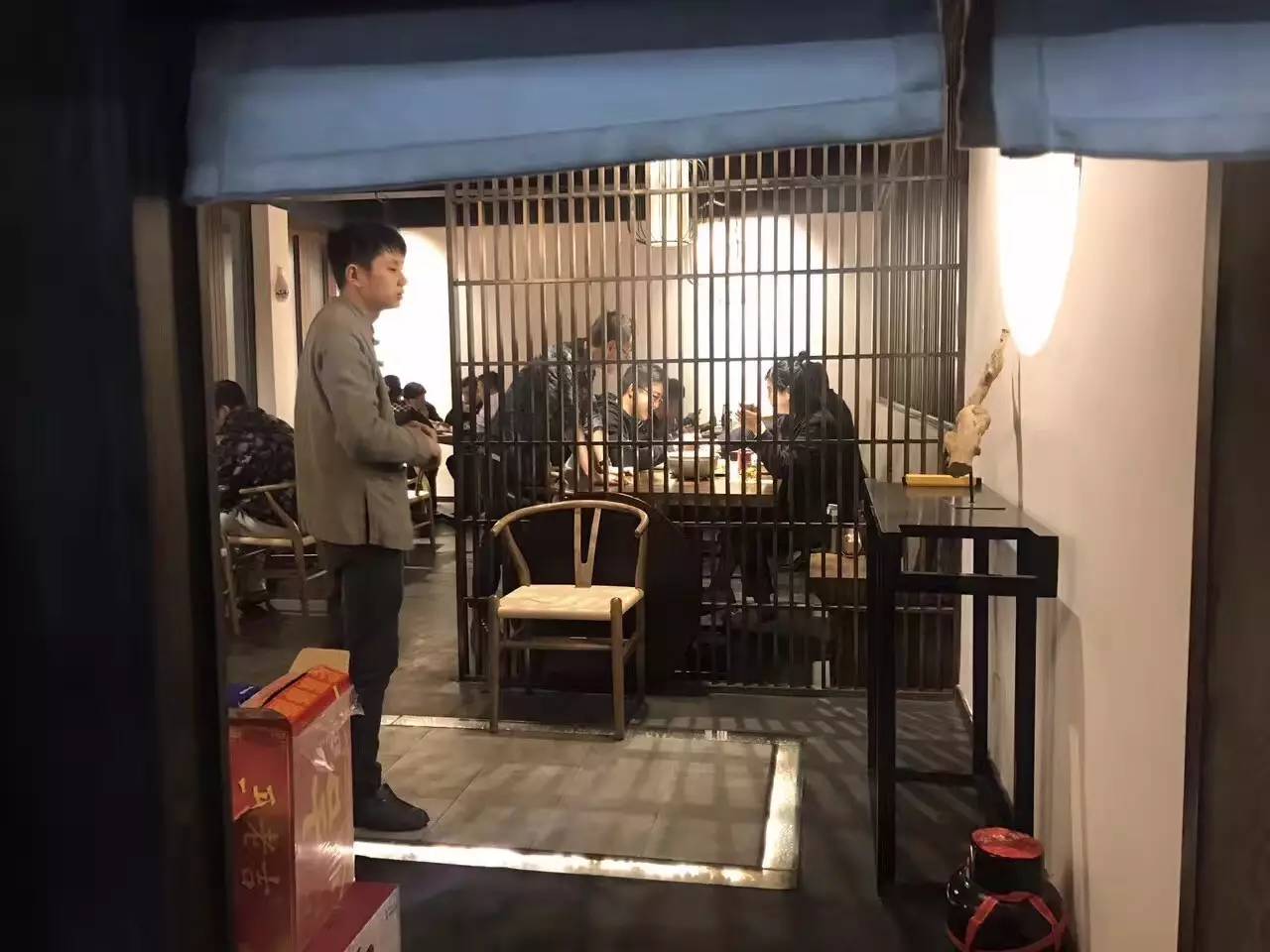 6张桌子，2个包厢，城南这家连导航都搜不到的私房小馆子，却藏着《食神》级别的蛋炒饭……