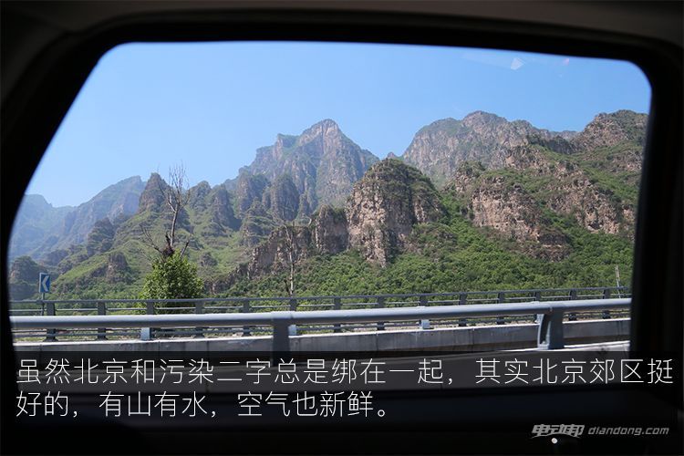 开着奔驰260的视频,开着es200去旅游是什么样的体验