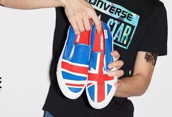 脚下没冰鞋心中有鞋,只要心中有跑道在哪都能跑