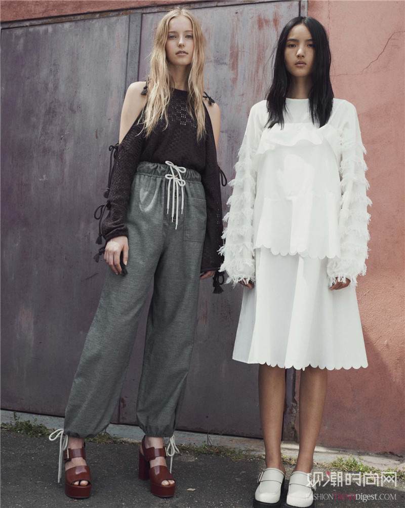 街拍清凉雪纺衫如何穿出品质感,长袖夏季雪纺衫穿搭技巧