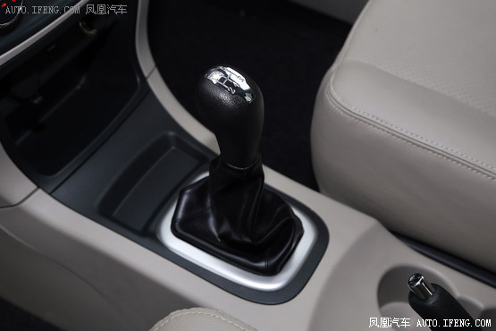 郑州日产帅客七座mpv钜惠售出图片,东风帅客2011款1.5手动7座标准型