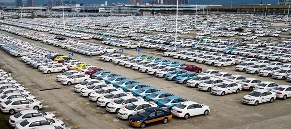 雅骏有点牛！一次交付了1000辆纯电动物流车