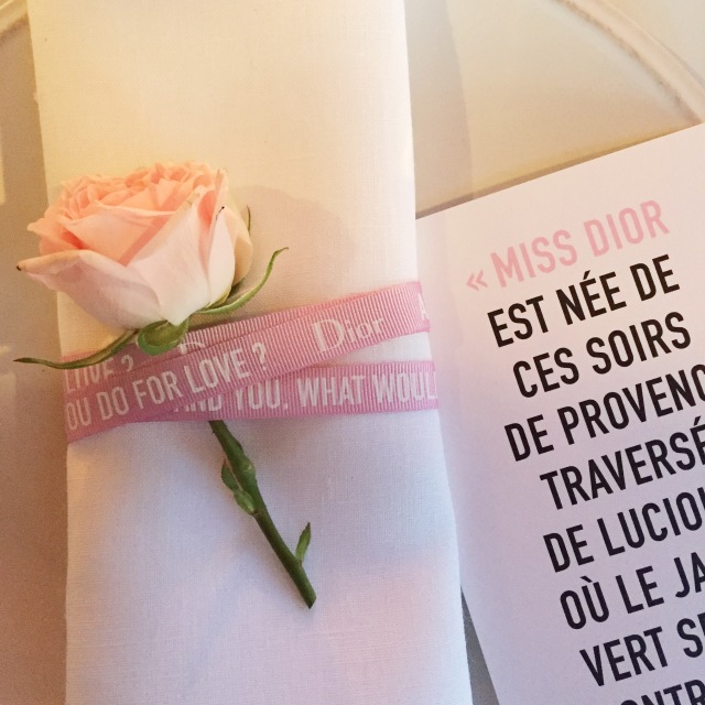 迪奥dior高定秀,迪奥早春红毯