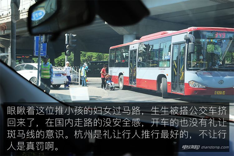 开着奔驰260的视频,开着es200去旅游是什么样的体验