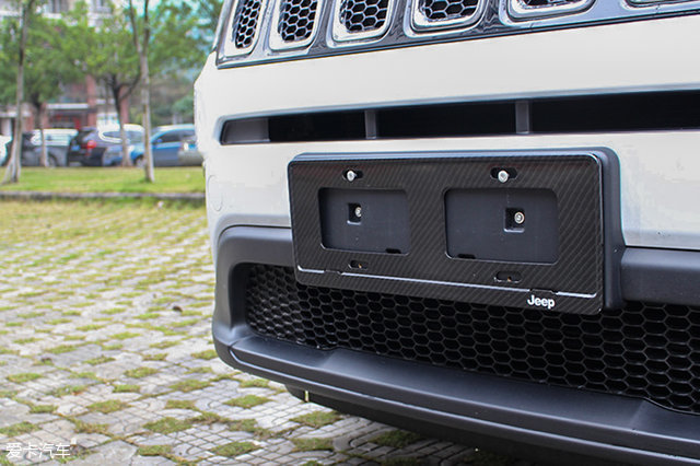 车牌丢了如何补办,车牌丢了应该如何补办呢