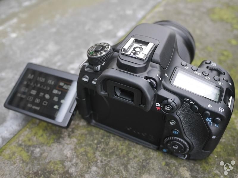 视频狂热者的最爱佳能EOS80D上手试玩