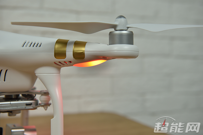 大疆无人机phantom3se新手,djiphantom3professional