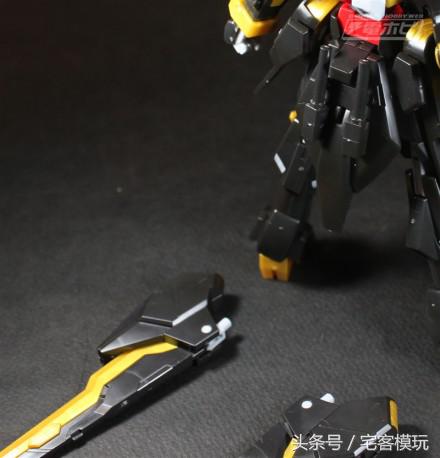 转帖：11区测评系列漆黑骑士高达