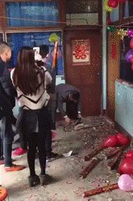 去娘家娶亲需要什么,娶亲到娘家门口好不好