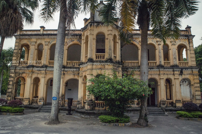 凭祥友谊关口岸到越南河内,从越南友谊关入境凭祥一路视频