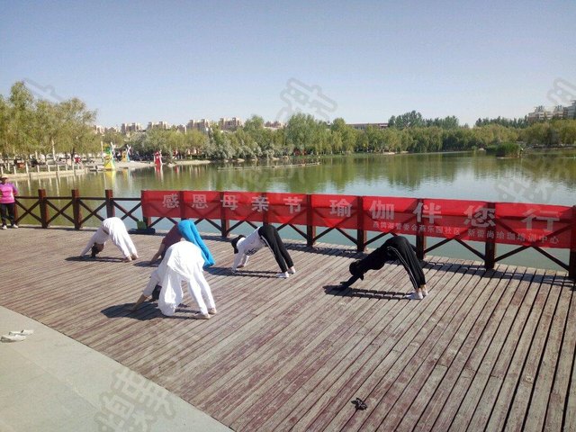 十条笑话：一个网吧网管在自杀前的遗书，看完还能再笑一会