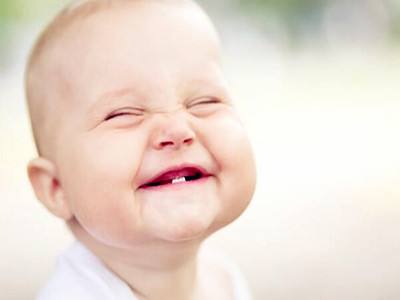 宝宝患上鹅口疮怎么办,宝宝得了鹅口疮的表现是什么