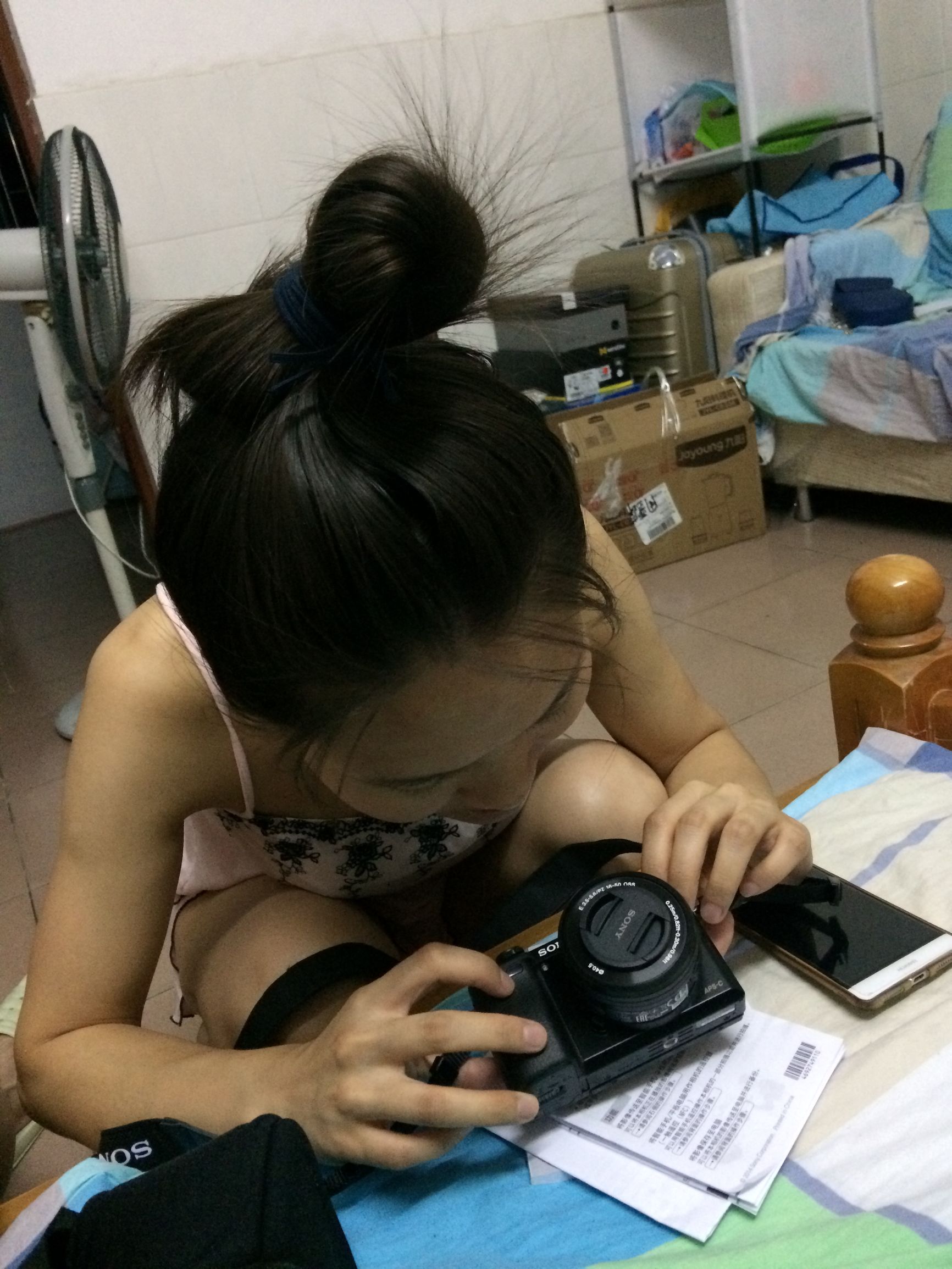 鍒氫拱鏉ョ储灏糰6000灞忓箷鏈夋病鏈夎啘,绱㈠凹a6000寰崟鎽勫奖鏁欑▼