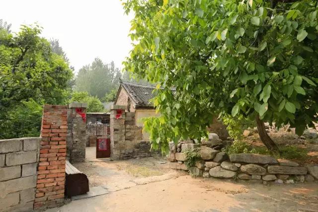 保定易县紫荆关镇坡下村,第一雄关嘉峪关景区