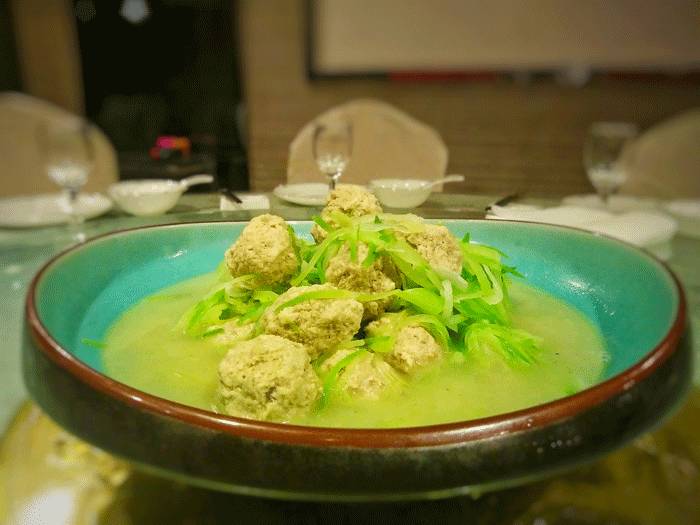 青岛吃饭k歌一体包间,青岛吃饭k歌一体的餐馆城阳区