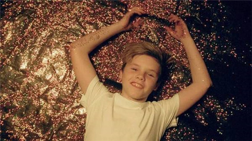 论“重女轻男”我只服贝克汉姆，看他家的三个儿子都成了摆！设！