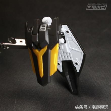 转帖：11区测评系列漆黑骑士高达