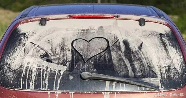 三厢车为什么没用后雨刷,三厢车没后雨刷下雨怎么办