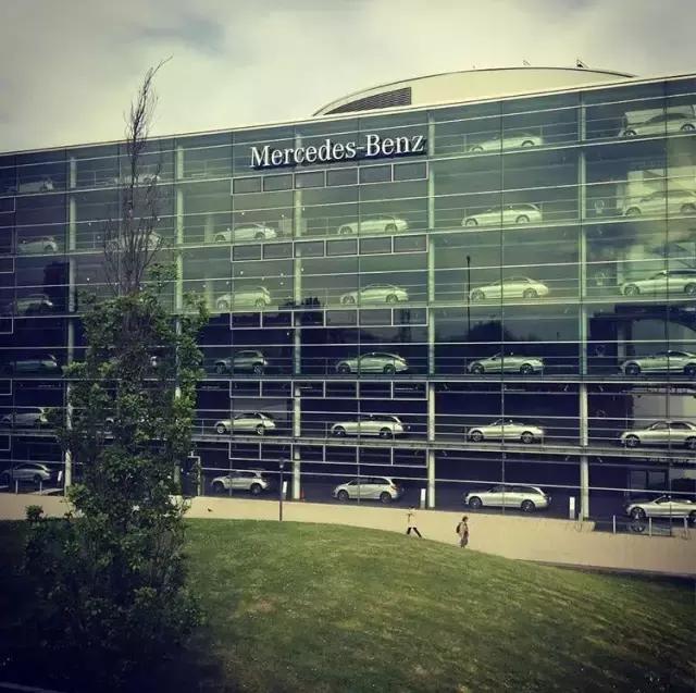 秋名山车神实现你的理想,怎么当一个合格的秋名山车神