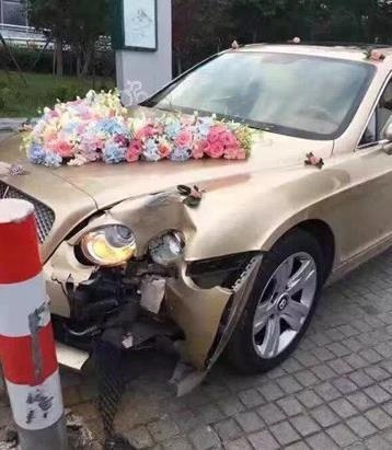 十条笑话:办公室的女人打赌:用同一套问题,打电话问她们的男人