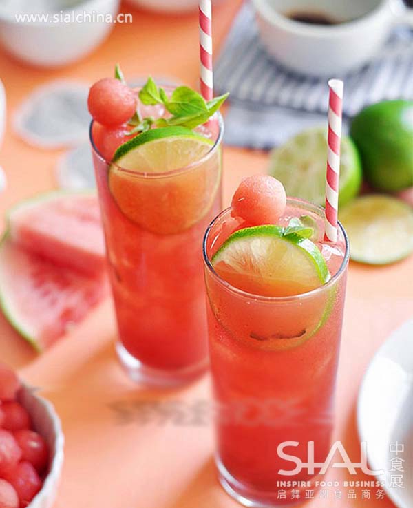 盘点夏季清凉好喝的冷饮,夏天适合喝的冷饮简单易做的