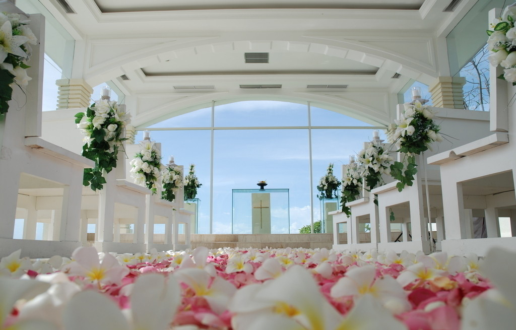 青岛教堂婚礼场地,厦门教堂婚礼费用