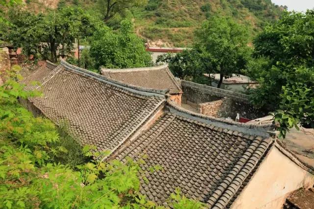 保定易县紫荆关镇坡下村,第一雄关嘉峪关景区