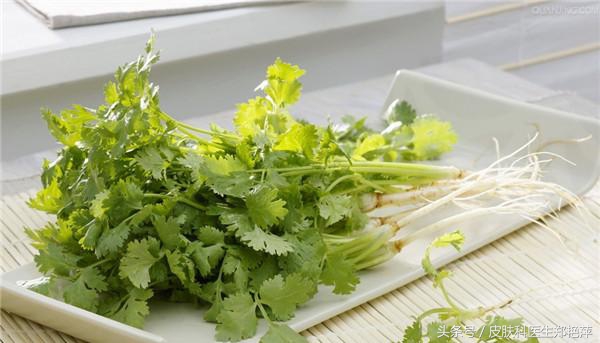 白癜风病人不能吃哪些蔬菜,白癜风不能吃的蔬菜