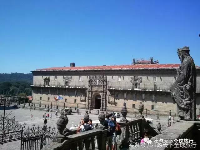 圣地亚哥古堡宾馆,圣地亚哥的著名宾馆