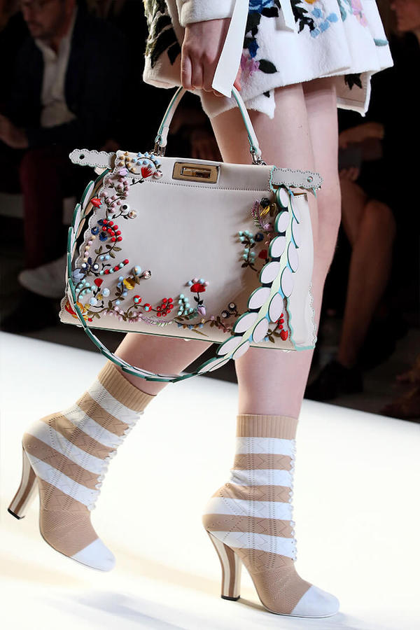 原来Fendi才是曲筱绡和安迪的最爱!